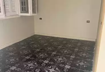شقق للبيع - 2 غرف - بالدور 4