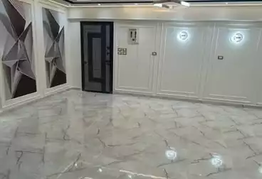 Apartments For sale - 3 rooms - floor 8