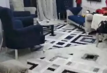 Furnished Apartment For sale - 3 rooms - floor 8