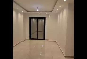 Apartments For rent - 2 rooms - floor 8