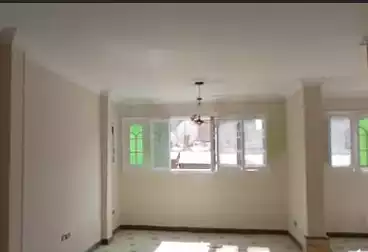 Apartments For sale - 2 rooms - floor 5