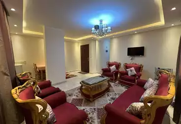 Furnished Apartment For rent - 3 rooms - floor 5