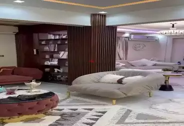 Apartments For sale - 2 rooms - floor 3