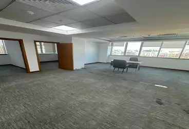 Offices For rent - 3 rooms - floor 2