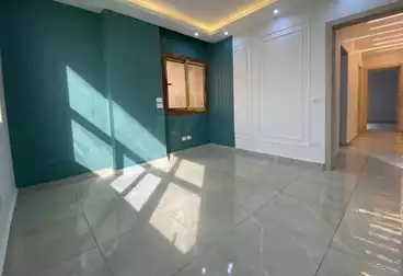شقق للبيع - 2 غرف - بالدور 5