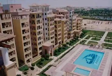 شقق للبيع - 3 غرف - بالدور 2
