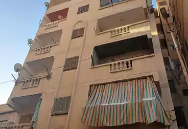 Apartments For sale - 2 rooms - floor 4