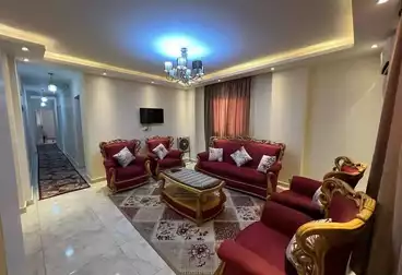 Furnished Apartment For rent - 3 rooms - floor 5