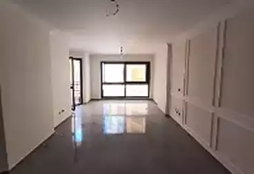 Apartments For rent - 3 rooms - floor 9