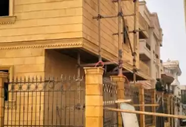 Apartment with Garden For sale - 3 rooms - floor 0