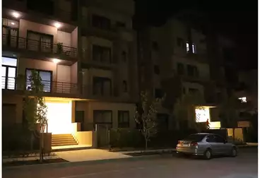 عقارات للبيع - 3 غرف - بالدور 3