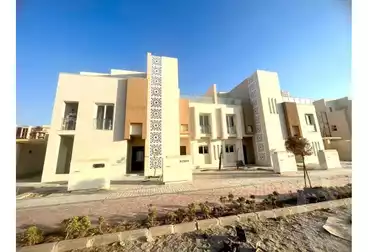 فلل للبيع - 5 غرف