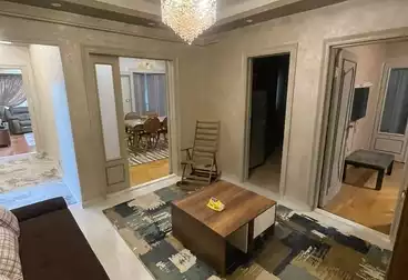 شقق مفروشة للبيع - 2 غرف - بالدور 3