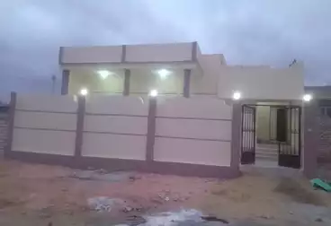 House / Home For sale - 3 rooms