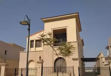 Villas For sale - 5 rooms