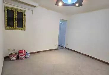Apartments For sale - 3 rooms - floor 8