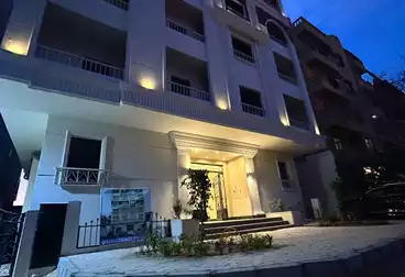 شقق للبيع - 3 غرف - بالدور 6