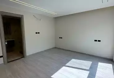 Apartments For sale - 2 rooms - floor 2