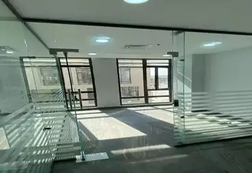 إداري للإيجار - 3 غرف - بالدور 2