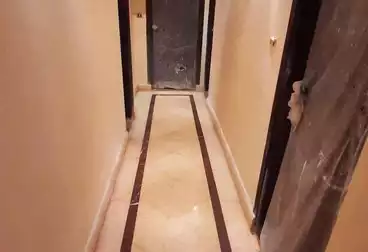 Apartments For sale - 3 rooms - floor 1