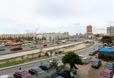 شقق للبيع - 3 غرف - بالدور 2