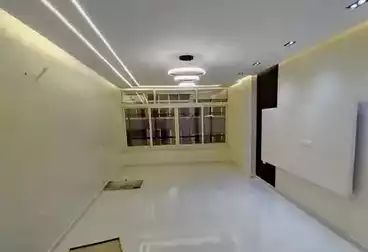 Apartments For rent - 2 rooms - floor 11