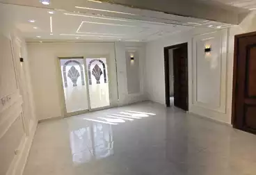 Apartments For sale - 3 rooms - floor 4