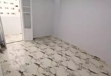 undefined undefined - 3 rooms - floor 4