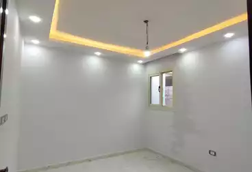 شقق للبيع - 3 غرف - بالدور 8
