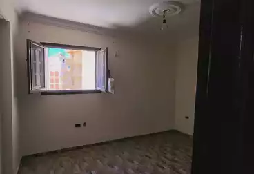 Apartments For sale - 2 rooms - floor 4
