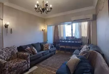 Apartments For sale - 3 rooms - floor 4