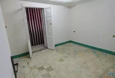 شقق للبيع - 3 غرف - بالدور 1