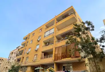 Apartments For sale - 3 rooms - floor 3