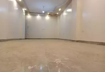 شقق للإيجار - 3 غرف - بالدور 0