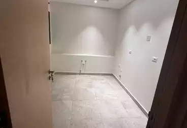 Apartments For rent - 3 rooms - floor 2