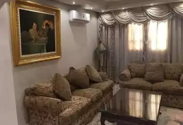 شقق مفروشة للبيع - 2 غرف - بالدور 9