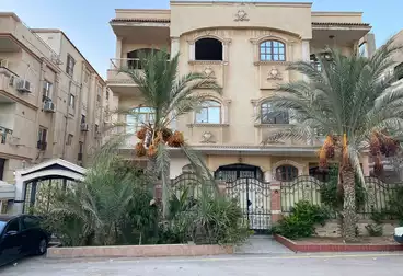 Apartments For sale - 3 rooms - floor 2