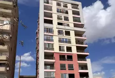 Apartments For sale - 3 rooms - floor 2
