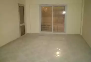 شقق للبيع - 3 غرف - بالدور 0