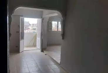 Apartments For sale - 3 rooms - floor 5