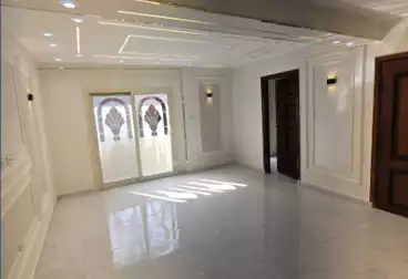 Apartments For sale - 3 rooms - floor 4