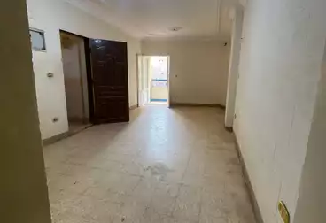 شقق للبيع - 2 غرف - بالدور 4