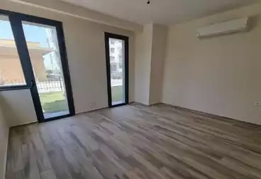 Apartments For sale - 3 rooms - floor 2