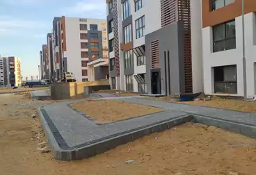 Apartments For sale - 2 rooms - floor 2