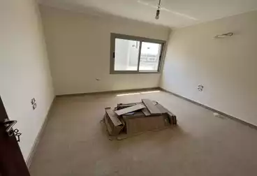 Apartments For sale - 3 rooms - floor 4