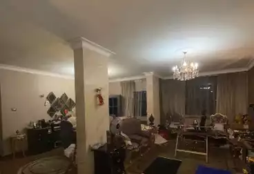 Furnished Apartment For sale - 3 rooms - floor 5