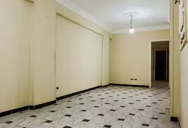Apartments For sale - 3 rooms - floor 4