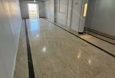 Apartments For sale - 3 rooms - floor 8