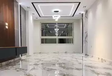 Apartments For sale - 2 rooms - floor 5