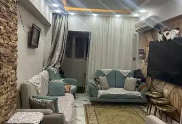 Apartments For sale - 2 rooms - floor 1